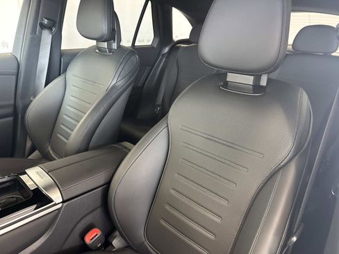 Certified 2025 Mercedes-Benz GLC 300 4MATIC image 20
