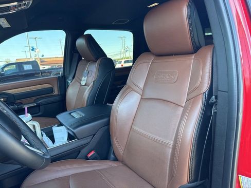 Used 2024 RAM 2500 Limited w/ Safety Group image 10