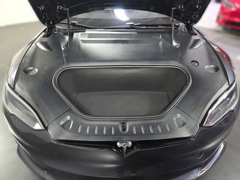 Used 2024 Tesla Model S AWD/4WD image 16