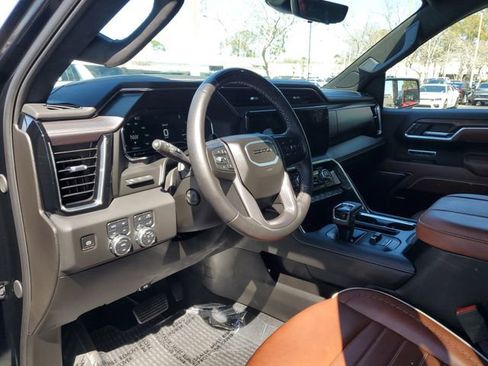 Used 2025 GMC Sierra 1500 Denali Ultimate image 20