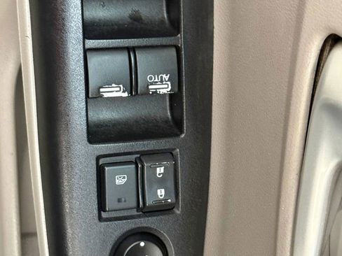 Used 2014 Honda Civic Hybrid Sedan image 25
