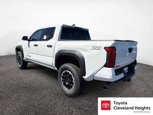 New 2026 Toyota Tacoma TRD Off-Road AWD/4WD image 3