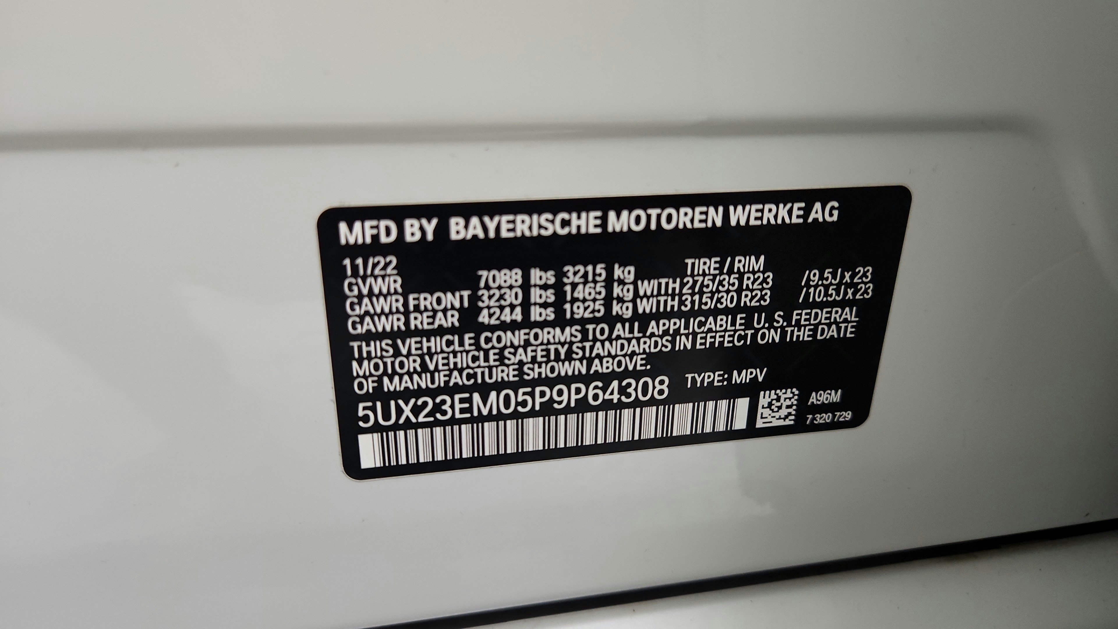 Used 2023 BMW X7 xDrive40i w/ M Sport Package AWD/4WD image 20
