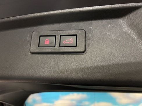 Certified 2025 Subaru Outback Limited w/ Popular Package #2 image 68