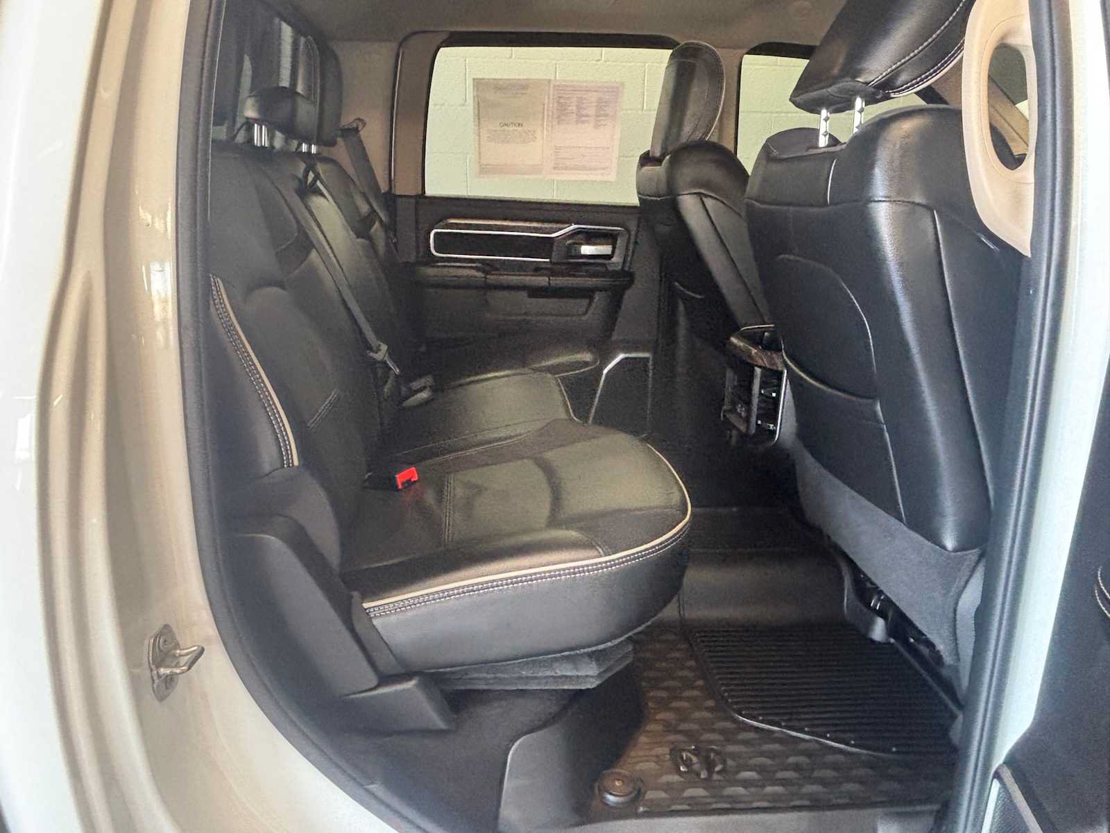 Used 2021 RAM 2500 Laramie w/ Snow Chief Group AWD/4WD image 16