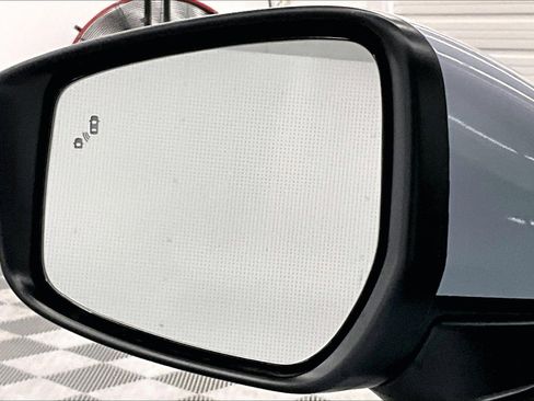 New 2025 Nissan Versa SV w/ Trunk Package image 48