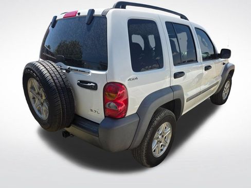 Used 2002 Jeep Liberty Sport AWD/4WD image 4