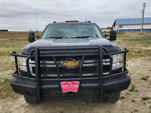 Used 2013 Chevrolet Silverado 3500 LT w/ Interior Plus Package AWD/4WD image 2