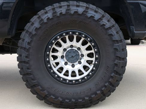 Used 2022 Ford F250 Limited w/ FX4 Off-Road Package AWD/4WD image 8