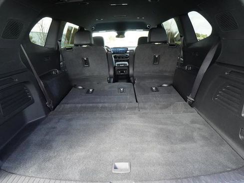 Used 2025 Buick Enclave Preferred image 32