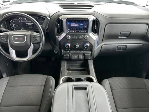 Used 2020 GMC Sierra 1500 Elevation w/ Elevation Value Package AWD/4WD image 16