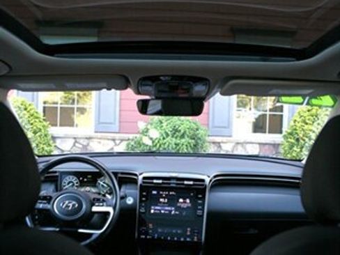 Used 2022 Hyundai Tucson SEL AWD/4WD image 18