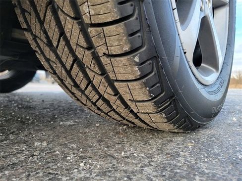 Certified 2022 Ford Edge SEL w/ Convenience Package image 18