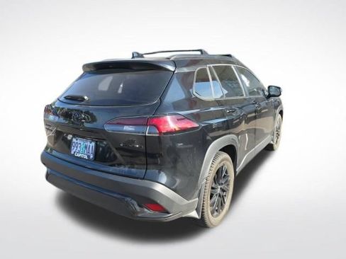 Used 2025 Toyota Corolla Cross AWD Hybrid w/ Moonroof Package image 3