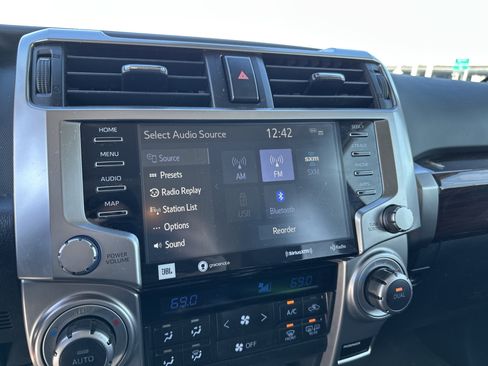 Certified 2022 Toyota 4Runner Limited image 21