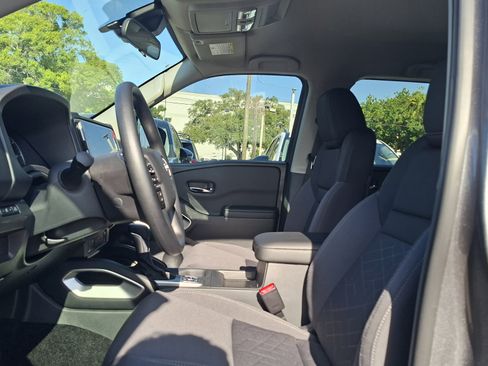 New 2026 Nissan Frontier SV AWD/4WD image 6