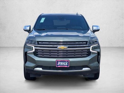 Used 2024 Chevrolet Tahoe Premier RWD image 2