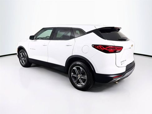 Used 2023 Chevrolet Blazer LT AWD/4WD image 9