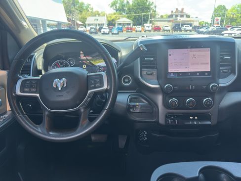Used 2022 RAM 2500 Big Horn AWD/4WD image 12