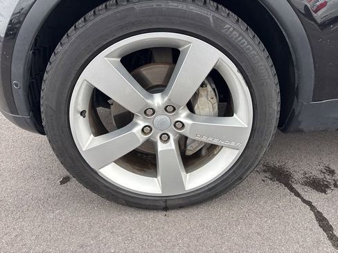 Used 2020 Land Rover Discovery HSE image 9