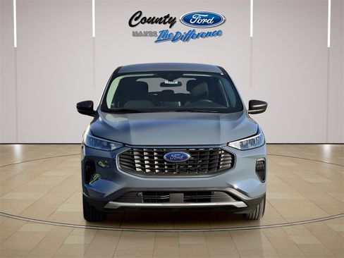 New 2026 Ford Escape Active image 6