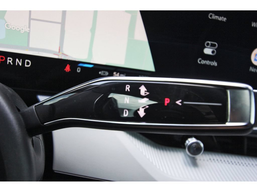 Certified 2025 Cadillac Optiq Sport 2 AWD/4WD image 18
