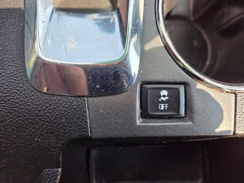Used 2017 Chevrolet Equinox LT w/ Convenience Package FWD image 27