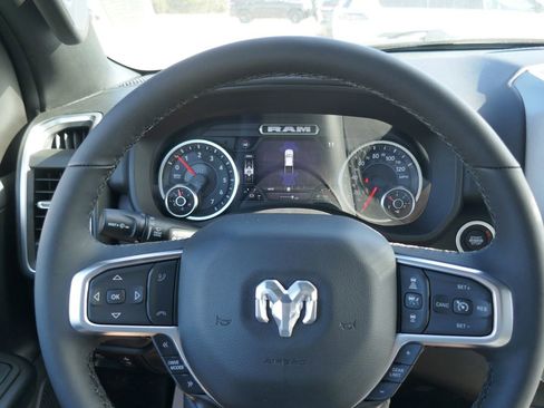 New 2026 RAM 1500 Big Horn AWD/4WD image 32