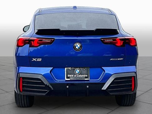 New 2026 BMW X2 xDrive28i w/ Technology Package AWD/4WD image 4