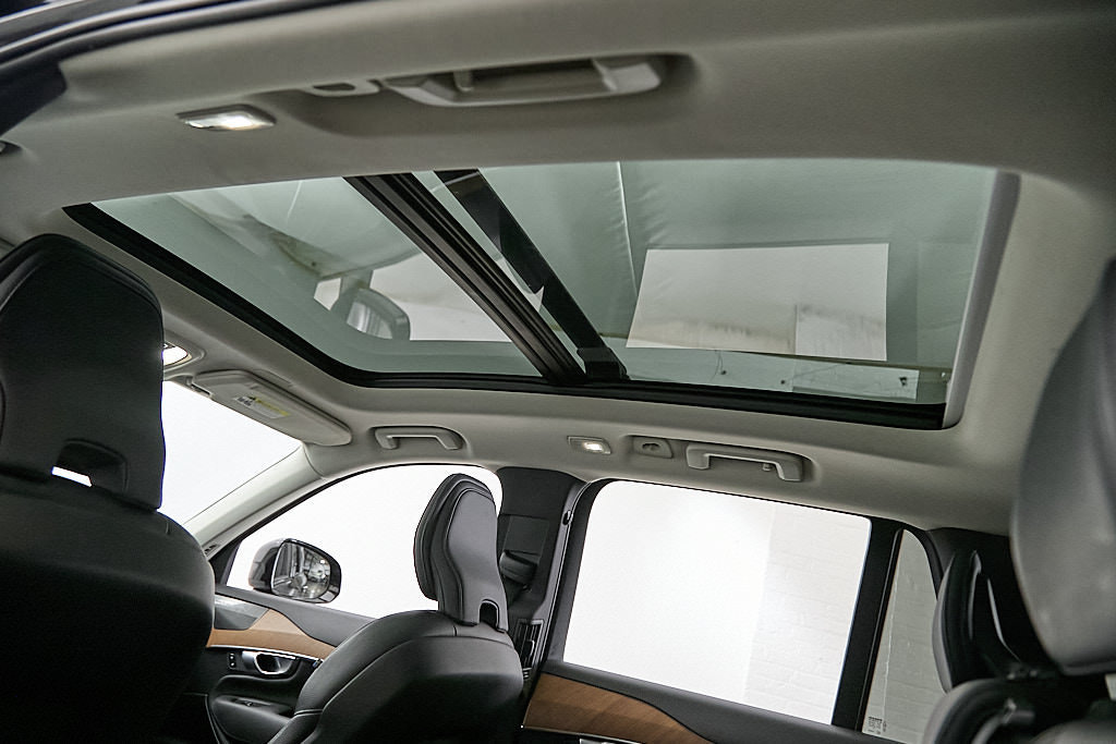 Certified 2023 Volvo XC90 T8 Plus w/ Protection Package AWD/4WD image 26