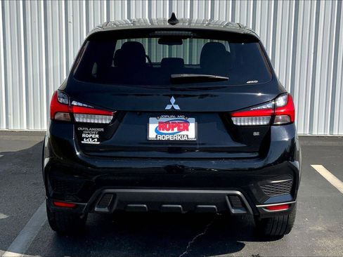 Used 2021 Mitsubishi Outlander Sport SE AWD/4WD image 4