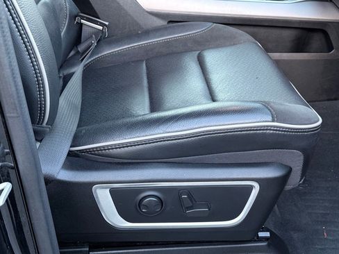 Used 2022 RAM 1500 Laramie image 9