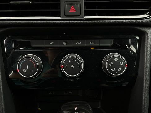 Used 2025 Volkswagen Taos S image 25