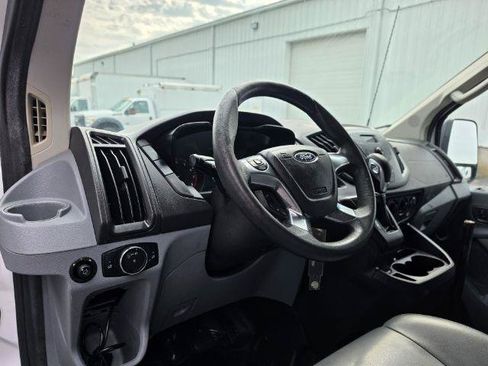 Used 2015 Ford Transit 250 148 Low Roof RWD image 8