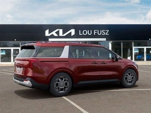 New 2026 Kia Carnival EX FWD image 6