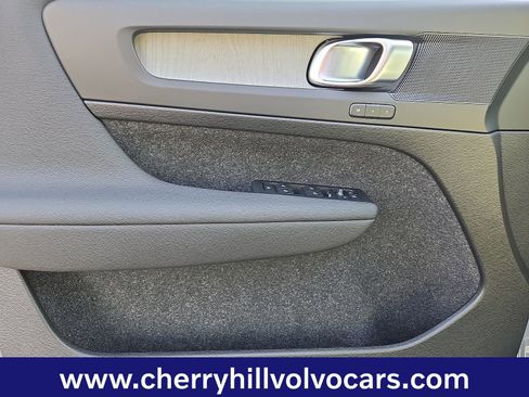 New 2026 Volvo XC40 B5 Plus w/ Protection Package Premier image 9