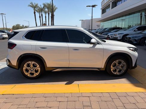 Used 2023 BMW X1 xDrive28i w/ Convenience Package AWD/4WD image 4