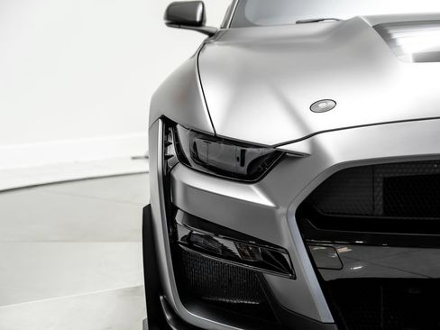 Used 2022 Ford Mustang Shelby GT500 w/ Carbon Fiber Track Pack RWD image 55