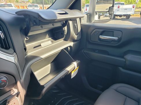 New 2026 Chevrolet Silverado 3500 W/T image 27