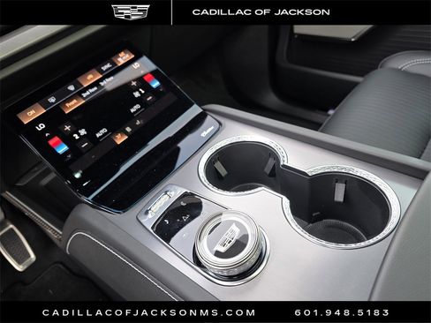 New 2026 Cadillac Vistiq Sport image 31