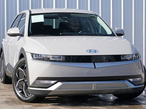 Used 2023 Hyundai Ioniq 5 SEL w/ Cargo Package image 2