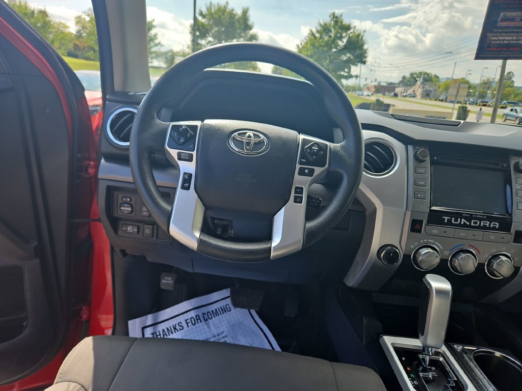 Used 2018 Toyota Tundra SR5 w/ SR5 Upgrade Package AWD/4WD image 14
