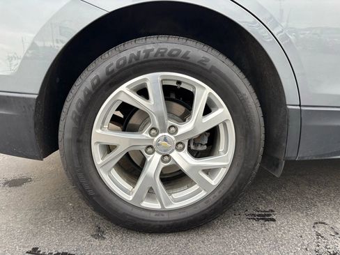 Used 2019 Chevrolet Equinox Premier image 16