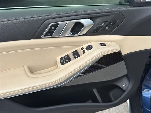 Used 2021 BMW X5 xDrive45e w/ Premium Package image 24