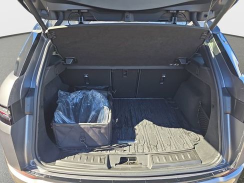 Used 2025 Land Rover Range Rover Evoque S image 14