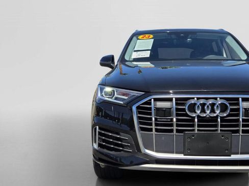 Used 2023 Audi Q7 3.0T Premium Plus w/ Premium Plus Package AWD/4WD image 10
