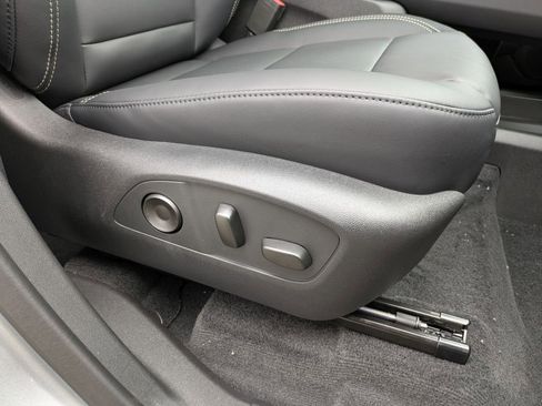 New 2026 GMC Acadia Elevation image 28