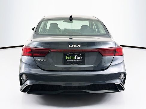 Used 2024 Kia Forte LXS image 7