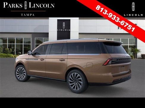 New 2025 Lincoln Navigator L Black Label image 4