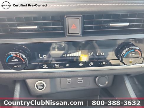 Certified 2023 Nissan Rogue SV AWD/4WD image 15